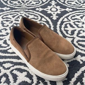 UGG Cas Slip On Sneakers